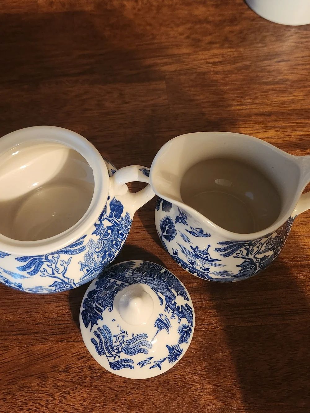 English Ironstone Old Willow Creamer and Sugar Set